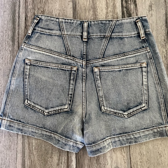 NWT, Isabel Marant Tihiana shorts size 36 - Picture 4 of 4